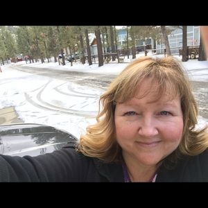 Meet your Posher, Sharon